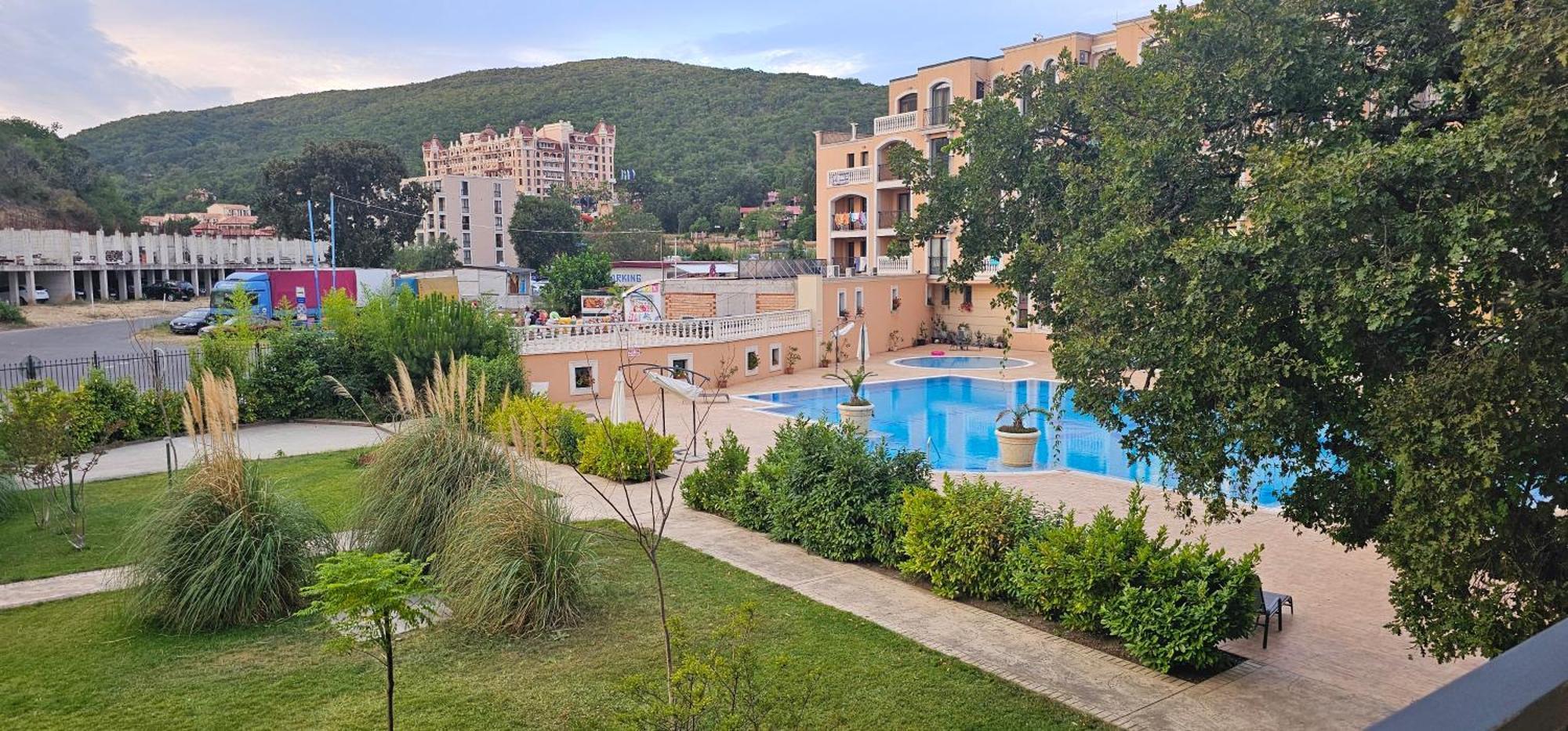 Vp Astoria 5 *